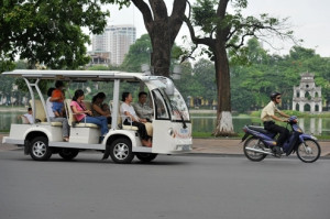 XIN BIỂN HIỆU XE CHO CÔNG TY DU LỊCH TẠI TP HCM